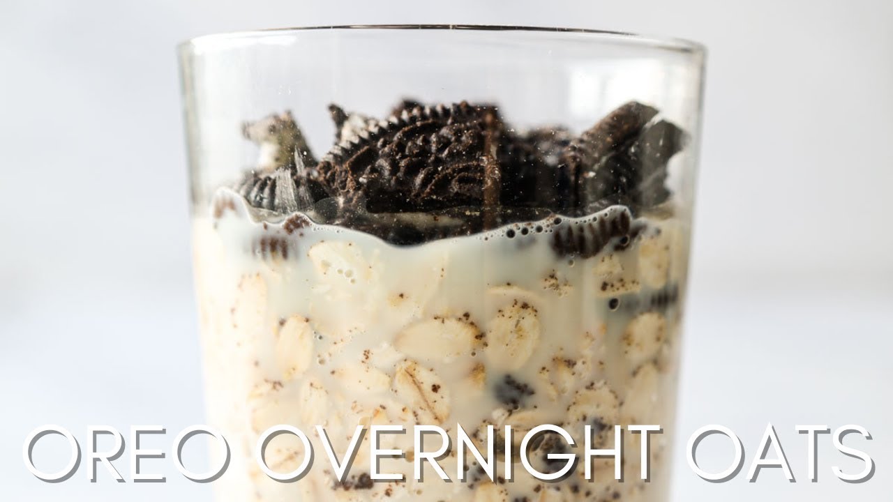 The EASIEST Oreo Overnight Oats (3 Ingredients, 5-Minute Prep)