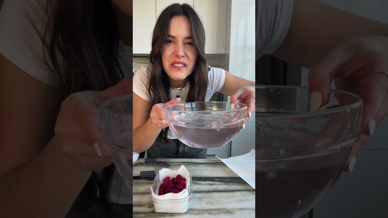 How to keep your berries fresh for up to 2 weeks! 🫐🍓 #freshproduce #fridge #berries